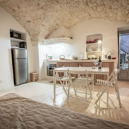 Vacation And Short Stay Suites & Apartments Ceglie - Celso チェーリエ・メッサーピカ エクステリア 写真